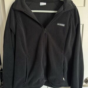 Women’s XL Columbia Black Fleece Zip Jacket